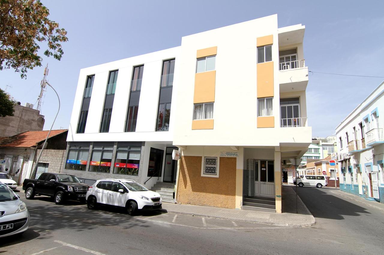 Deluxe Aparthotel Praia Ngoại thất bức ảnh