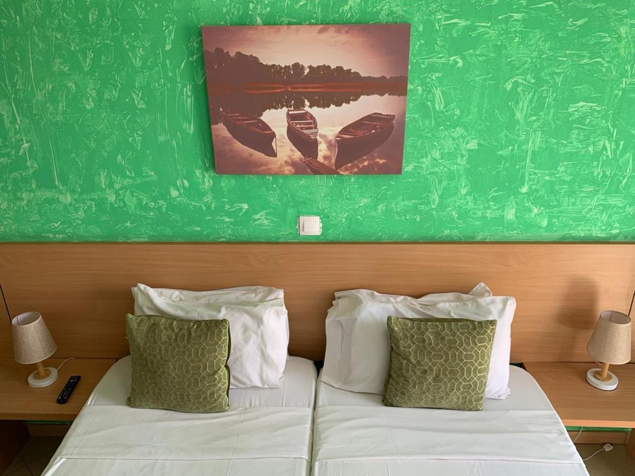 Deluxe Aparthotel Praia Ngoại thất bức ảnh