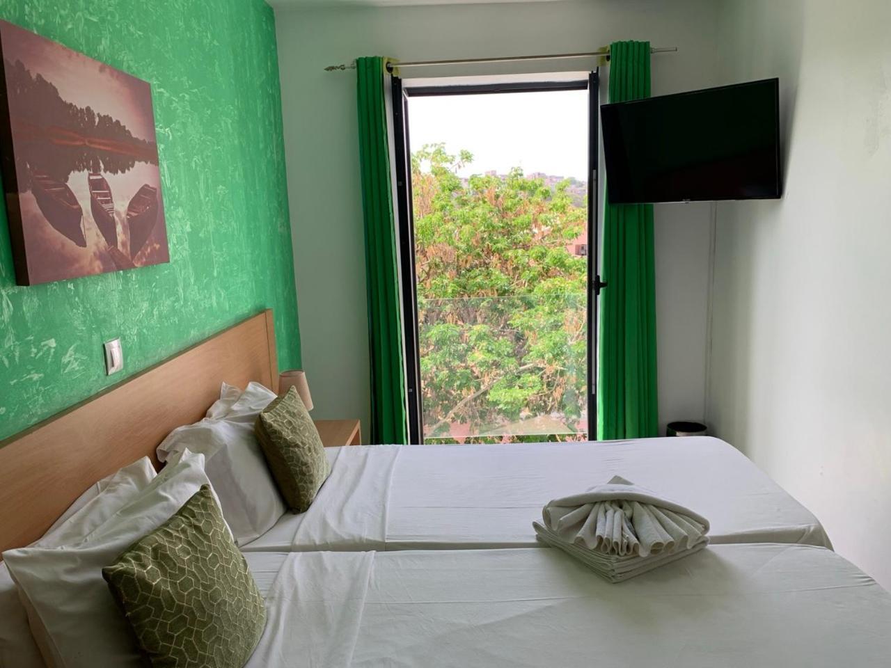 Deluxe Aparthotel Praia Ngoại thất bức ảnh
